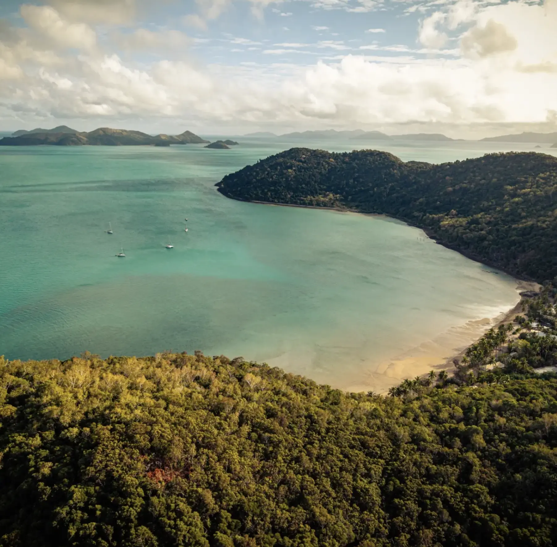 Holiday Costs Rise Quickly During Peak Travel Periods